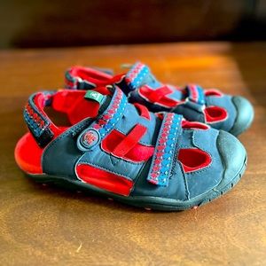 Kamik Kid’s Adjustable Sandals Youth Size 6